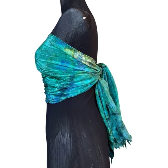 Elegant Blue-Green Tie Dye Look Scarf - Picture 4 of 11